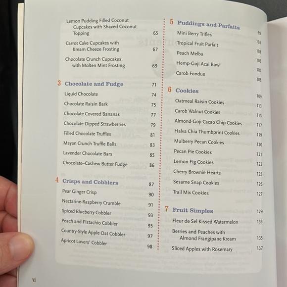 Raw food recipe book by Ani Phyo, Ani’s Raw Food Desserts, excellent condition - Picture 9 of 11